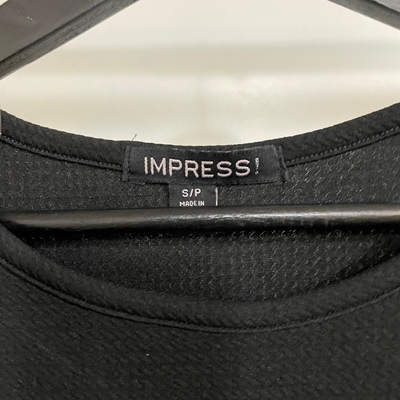 Womens dresses - Picture 6 of 10